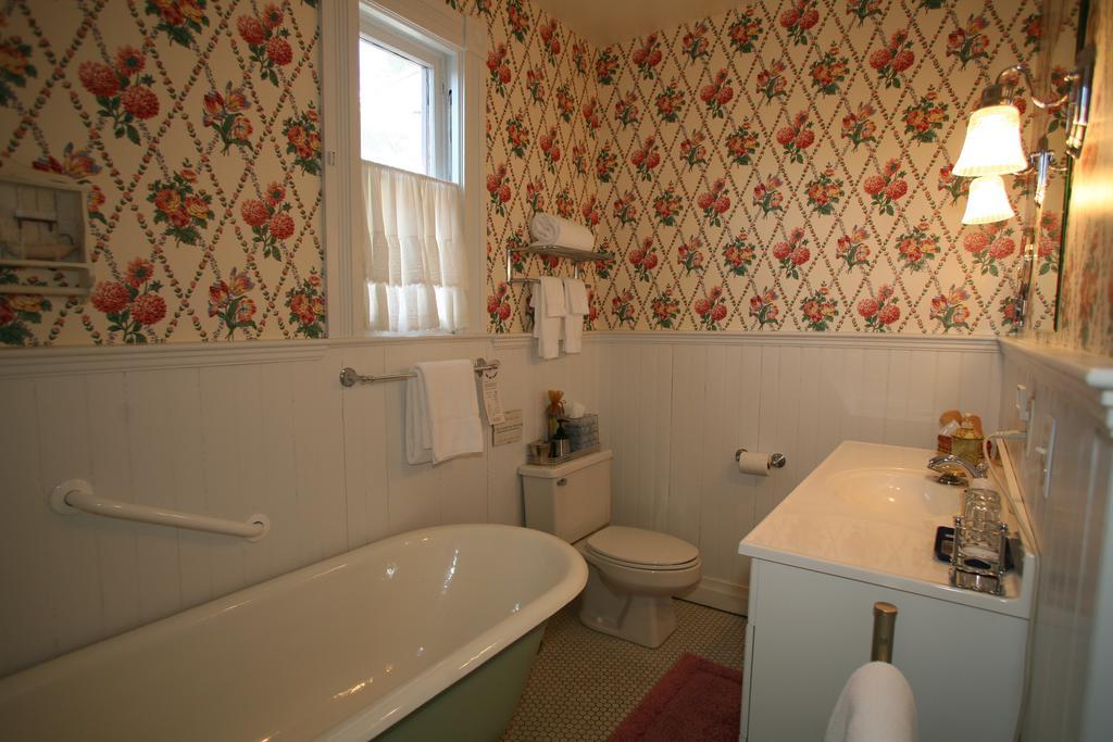 ويلمنجتون C.W. Worth House Bed And Breakfast الغرفة الصورة