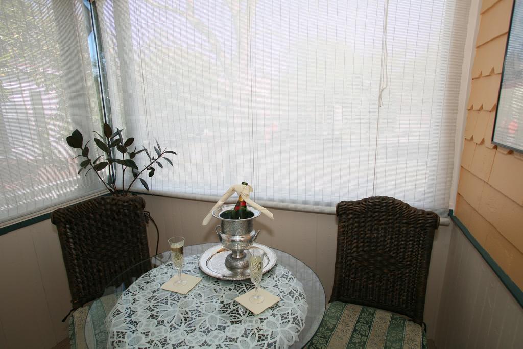 ويلمنجتون C.W. Worth House Bed And Breakfast الغرفة الصورة