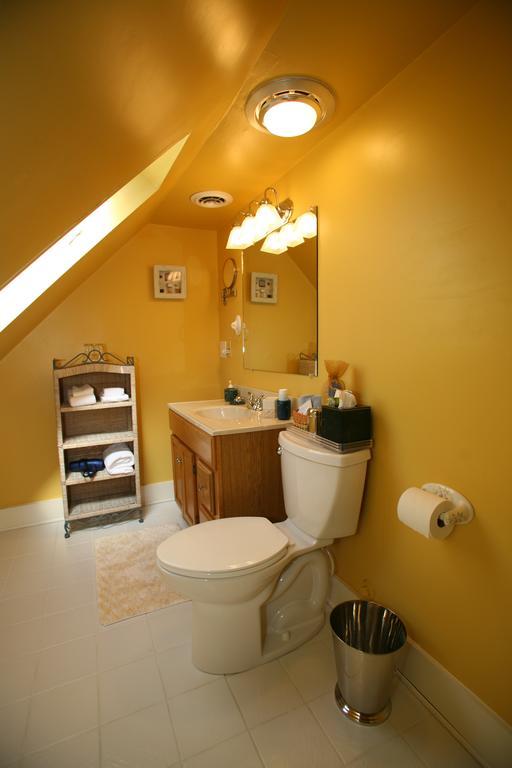 ويلمنجتون C.W. Worth House Bed And Breakfast الغرفة الصورة